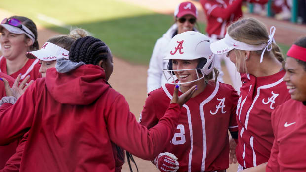 Alabama outfielder KB Sides